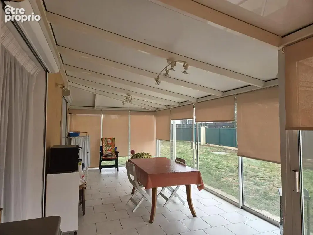 maison  4 pièces de plain-pied de 163m²  dans quartier calme et recherché - photo 8