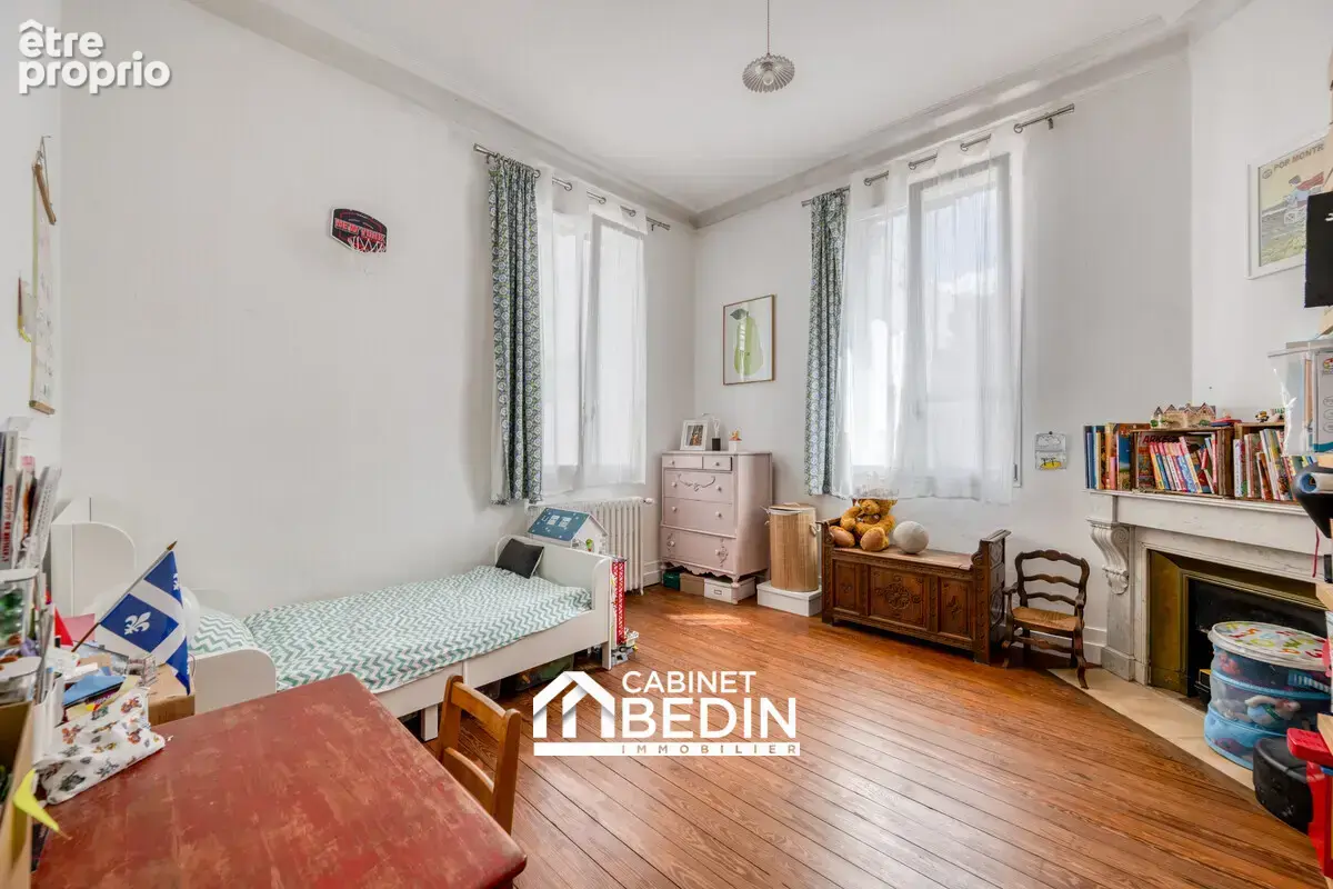 Appartement 75 m² à Bordeaux  - photo 2
