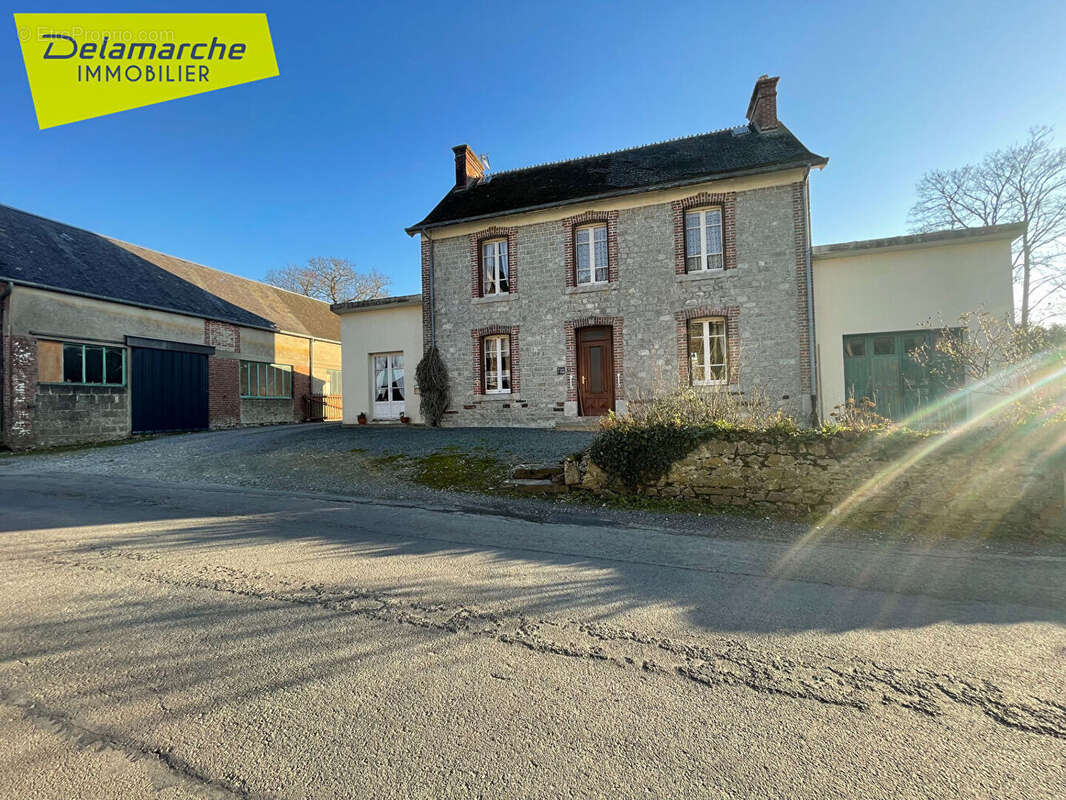 A vendre maison avec dépendance Bricqueville Sur Mer 6 pièces - photo 13
