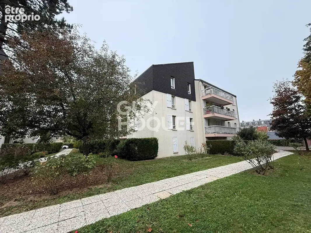 Appartement 5 pièces 108 m² à vendre à Compiegne (60200) - photo 2