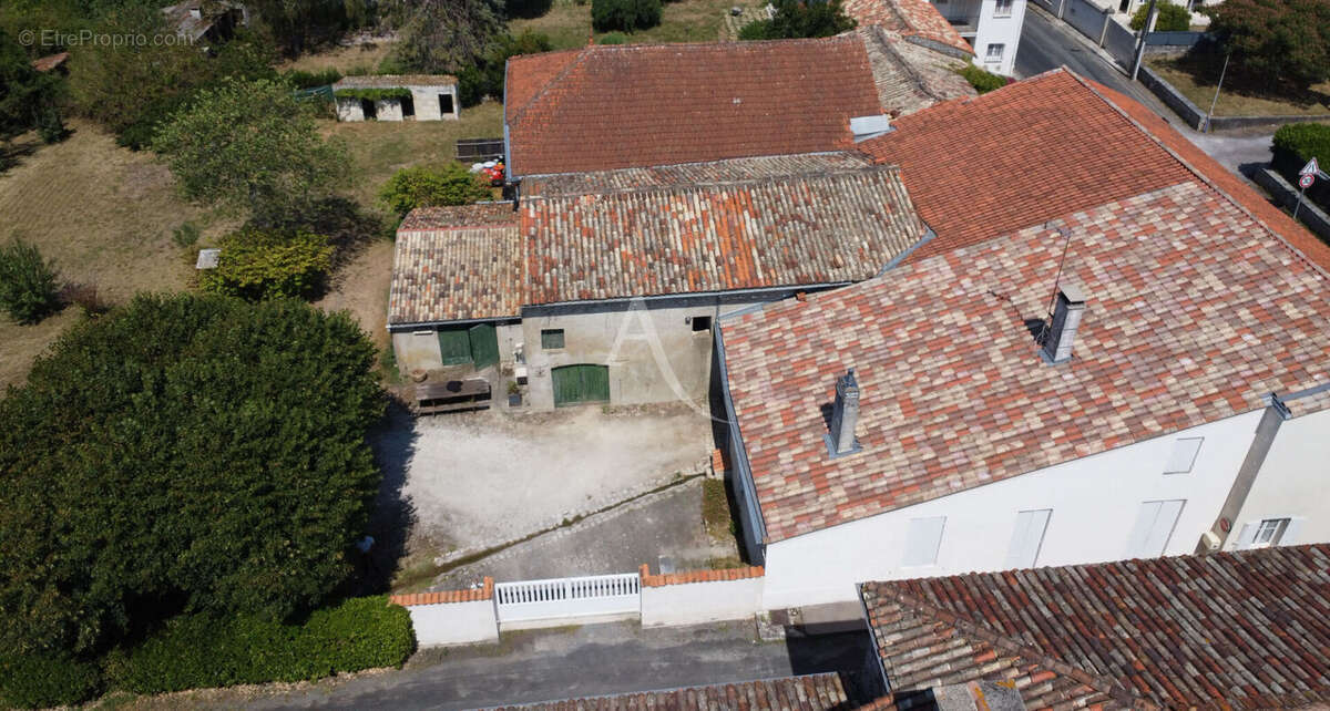 Maison ancienne caractère d'une vielle demeure - photo 16