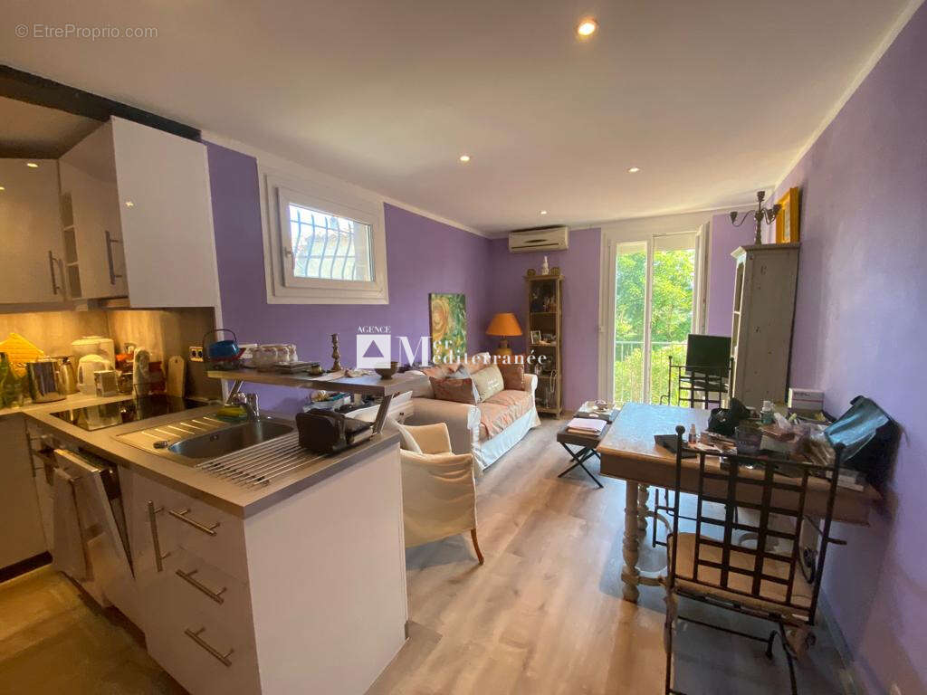 Appartement à GRIMAUD