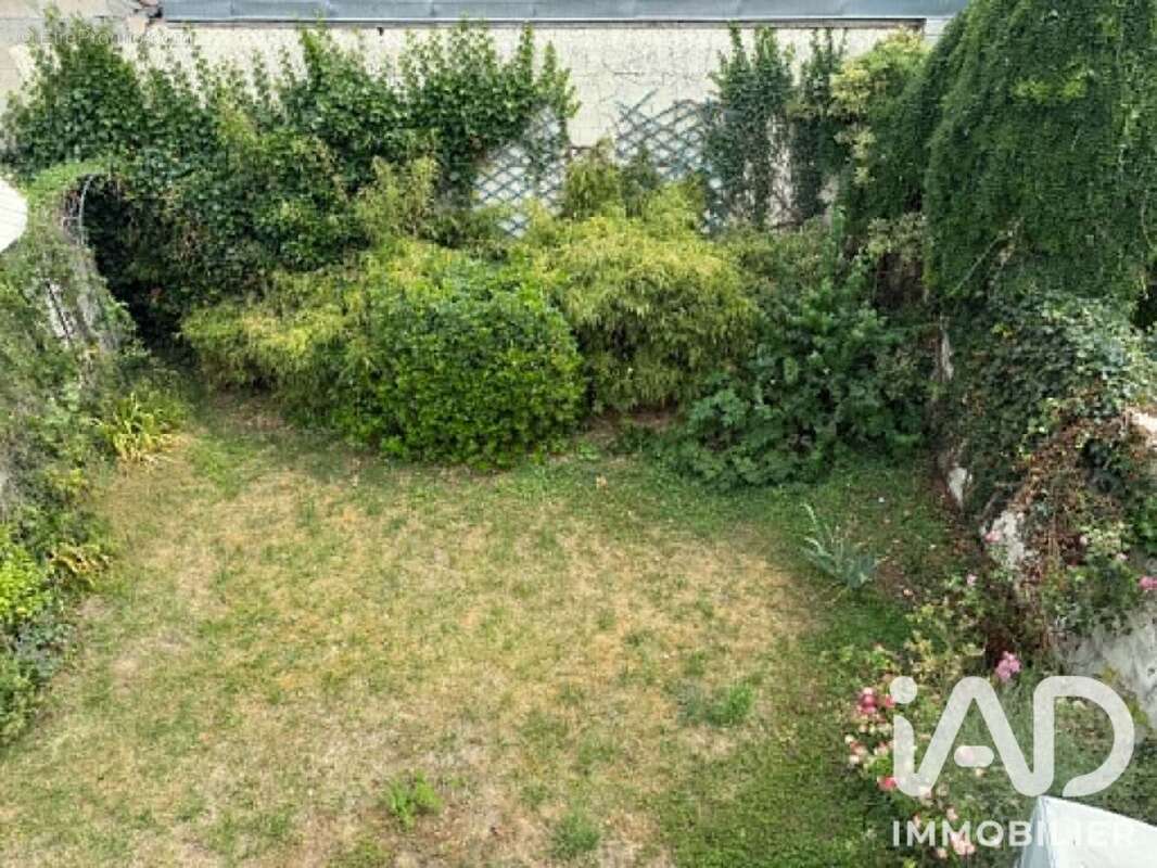 Maison 92 m² à Lacroix-Saint-Ouen  - photo 9