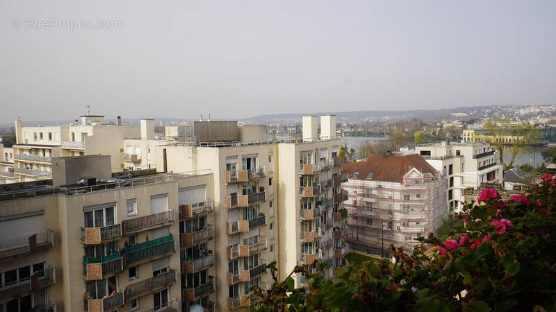 Appartement à EPINAY-SUR-SEINE