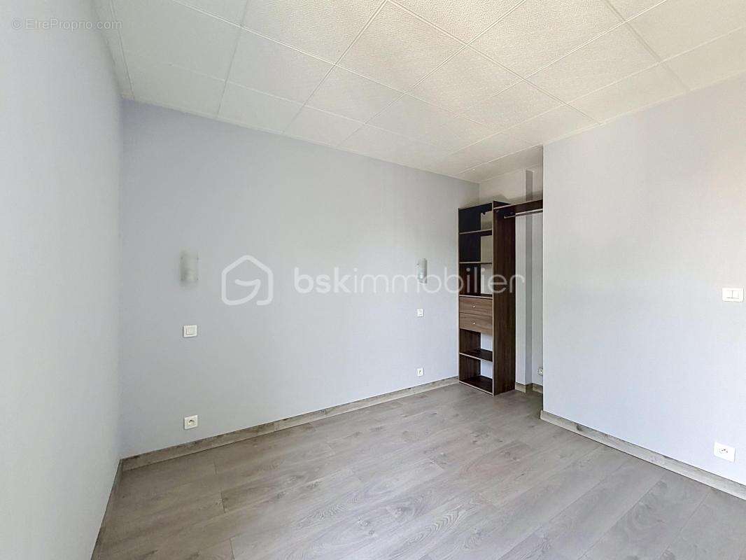 Appartement à LIMEIL-BREVANNES