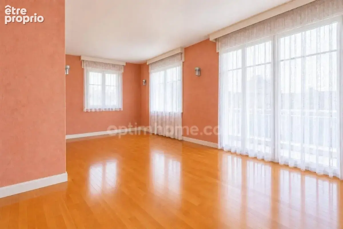 Maison 120m² à rénover + entrepôt 180m² – Oullins, 10 min métro B - photo 5