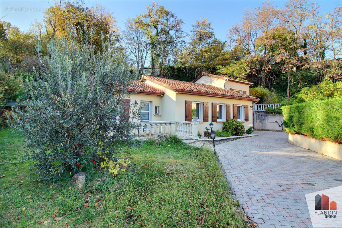 Maison à IRIGNY