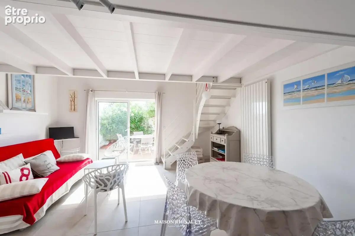 Maison 3 pièces 58 m² à vendre à La Couarde-Sur-Mer (17670) - photo 2