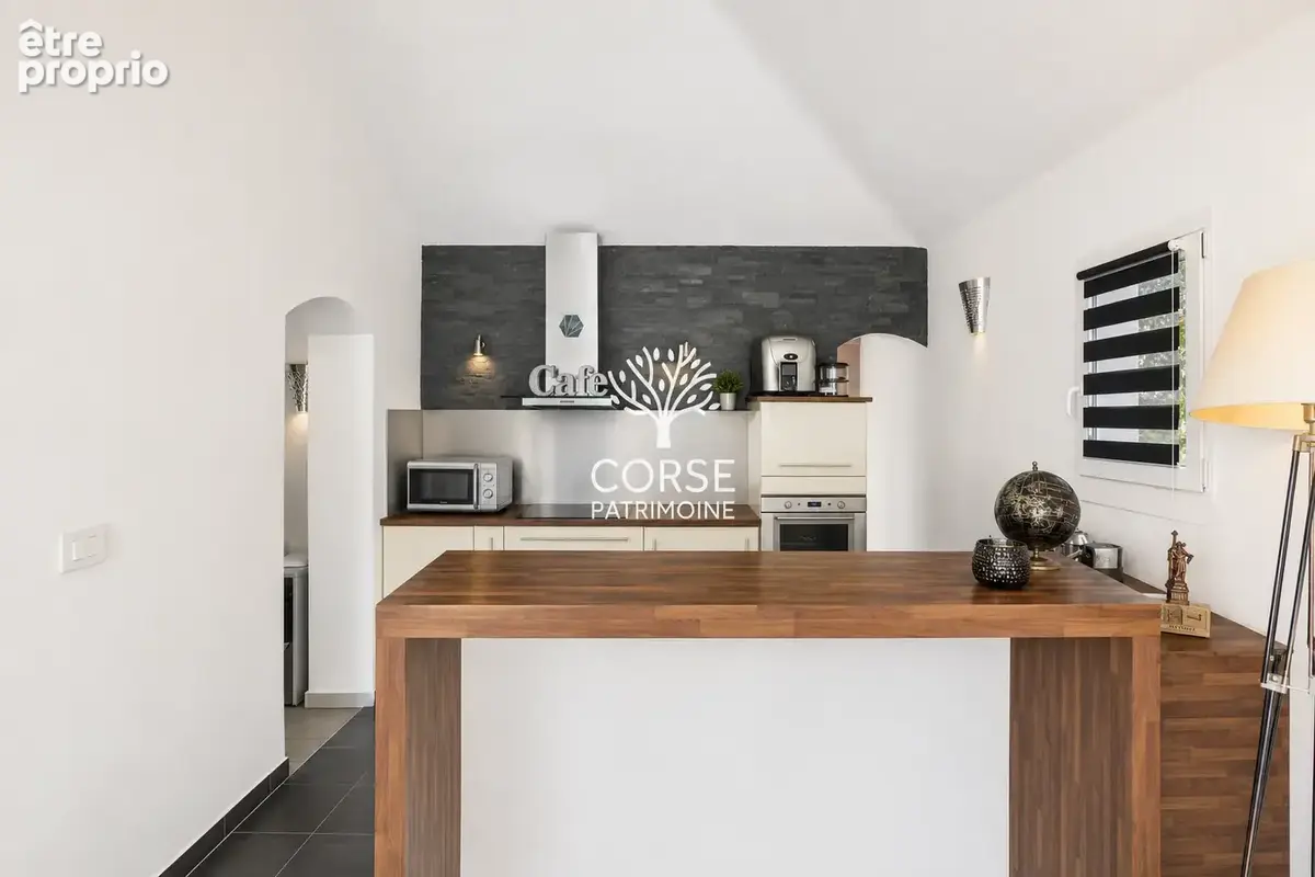 Maison à rénover avec piscine au calme - photo 7
