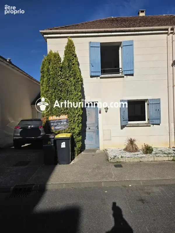Photo Maison à Savigny-Le-Temple au prix de 248 900€