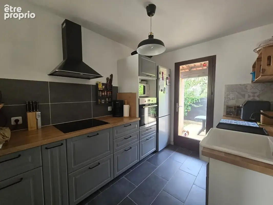 Maison Saliers- Arles 4 pièce(s) 84 m2 - photo 2