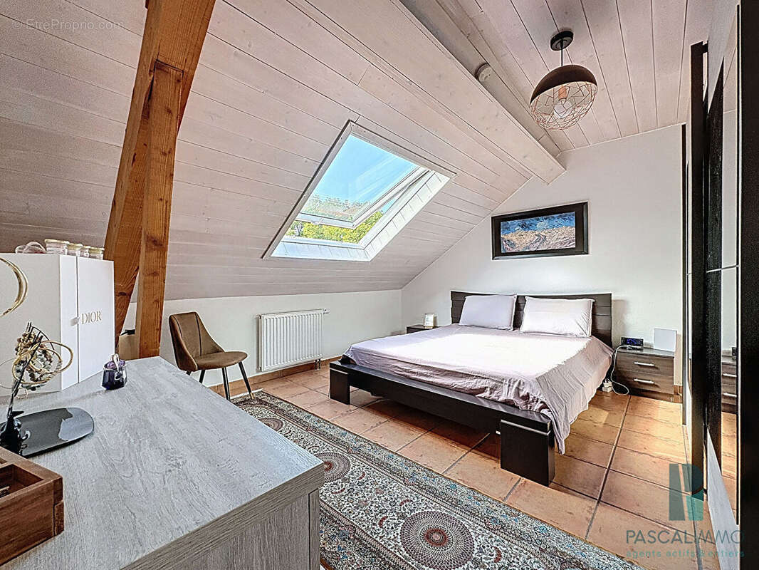 Appartement à LA BALME-DE-SILLINGY