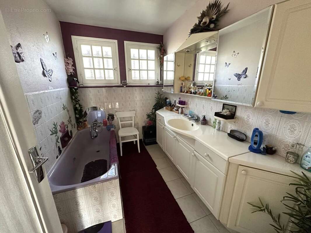 Maison à MONTPON-MENESTEROL