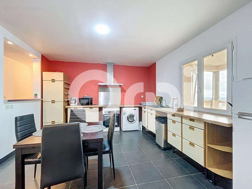 Maison à MALEMORT-SUR-CORREZE