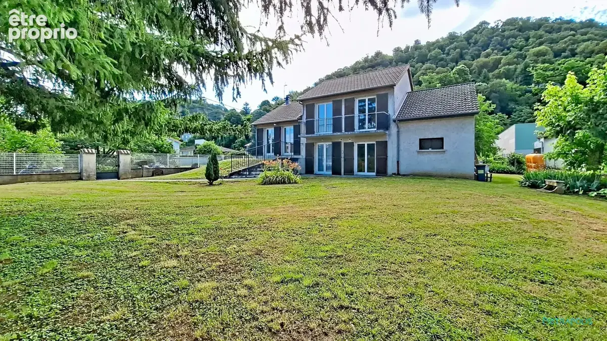 Maison 115 m² à Vienne  - photo 2
