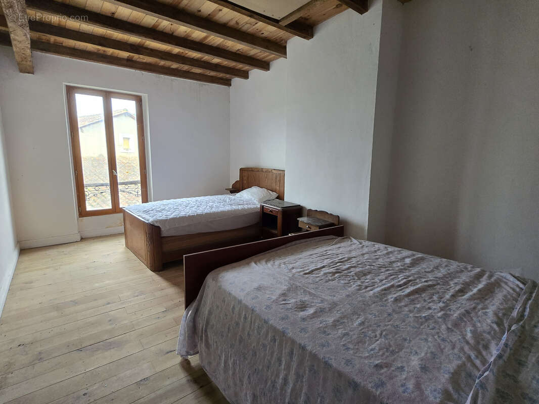 Maison à VILLAMBLARD