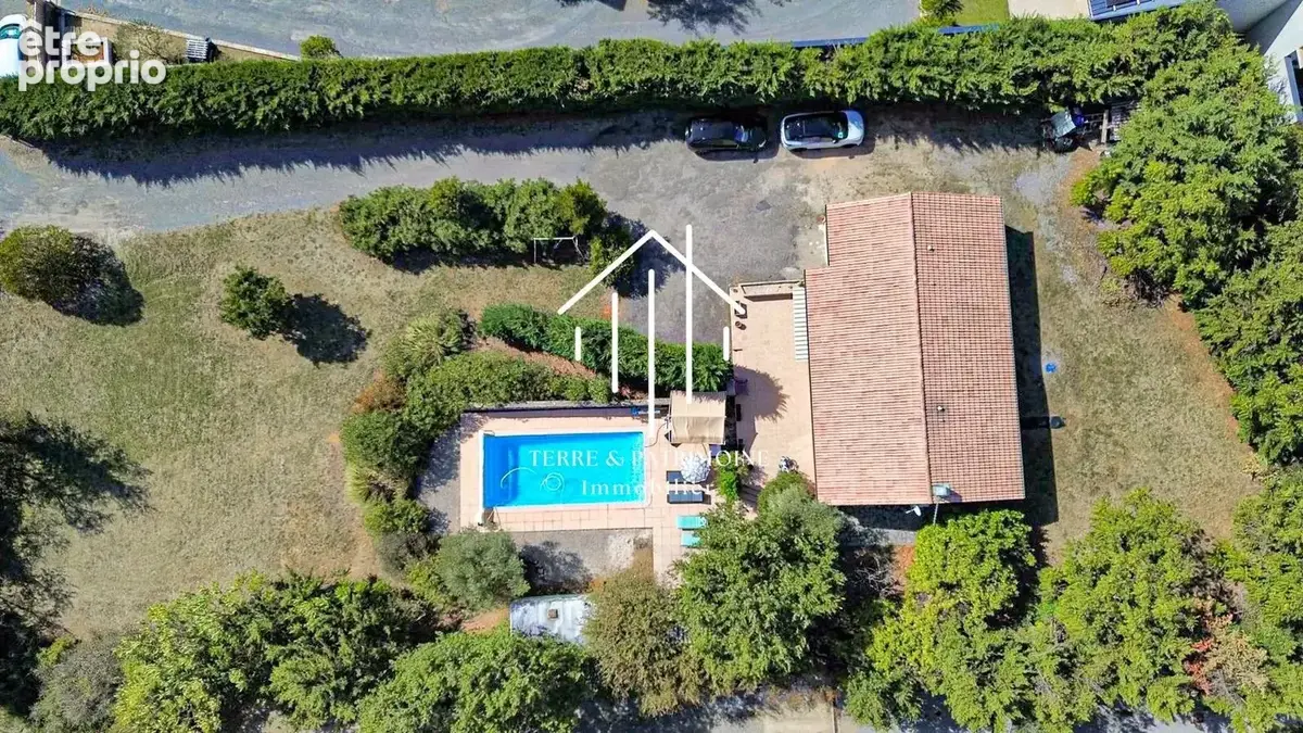 Maison de plain-pied avec piscine sur 2 500 m² de terrain constructible – Vinezac - photo 2