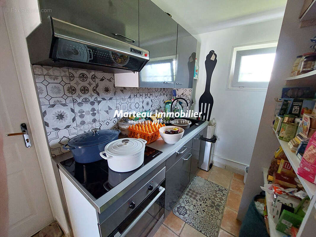 LA BAZOGE - Maison 6 pièce(s) 164 m2 - photo 12