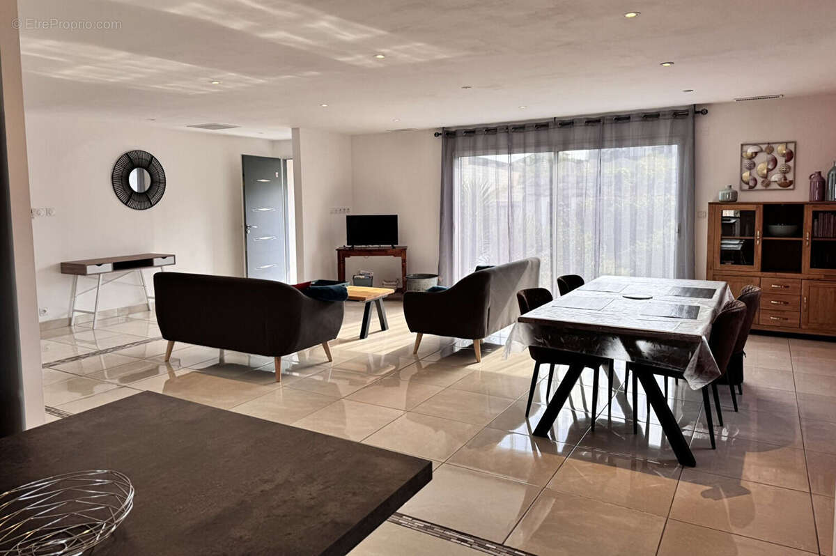 Maison à CONQUES-SUR-ORBIEL