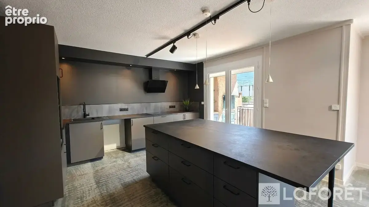Appartement type 6  + cave + jardin - embrun - 6 pièces - photo 6