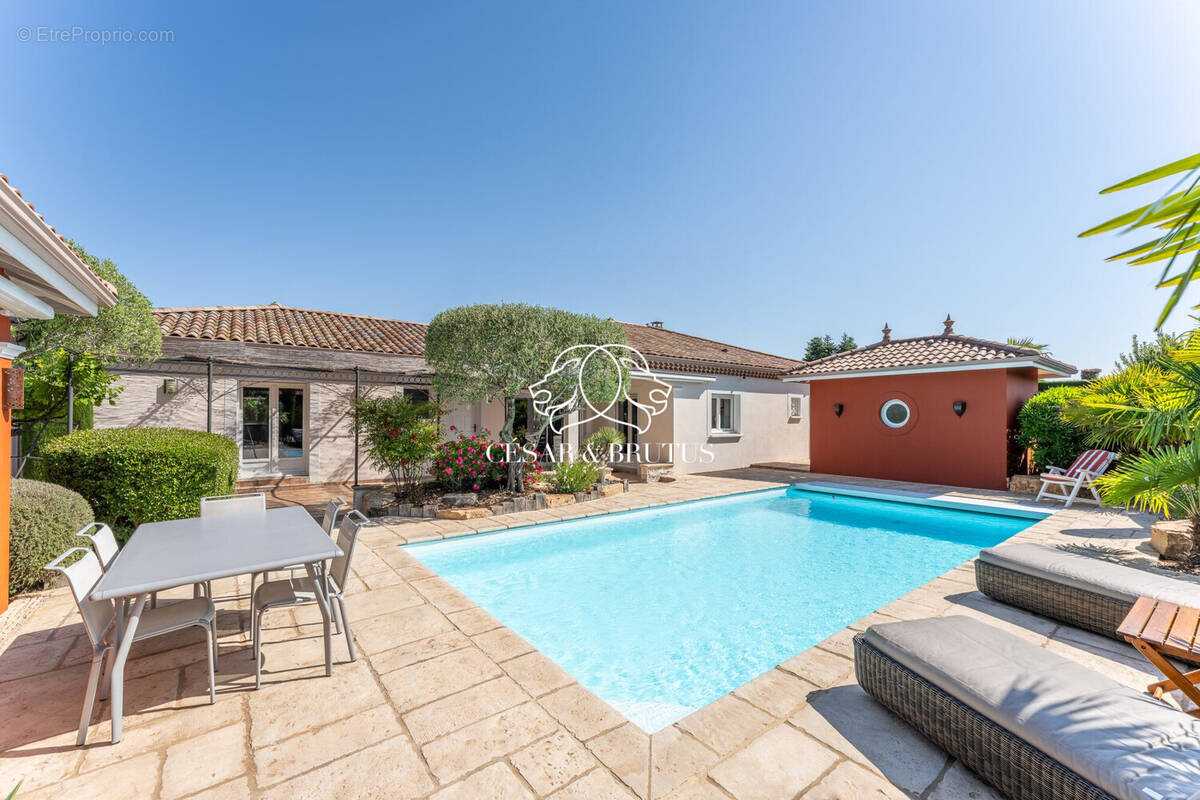 Maison à ASSIEU