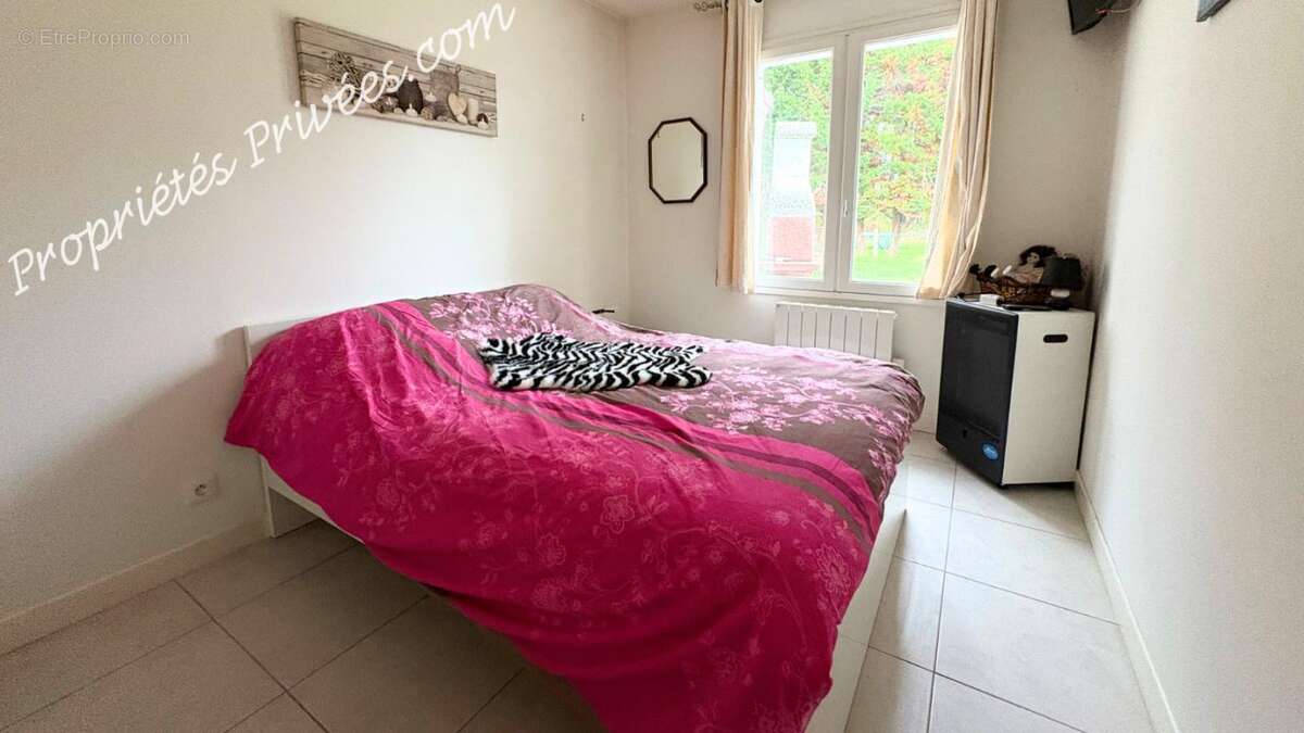 Maison Monthou Sur Bievre 10 pièce(s) 135 m2 - photo 11