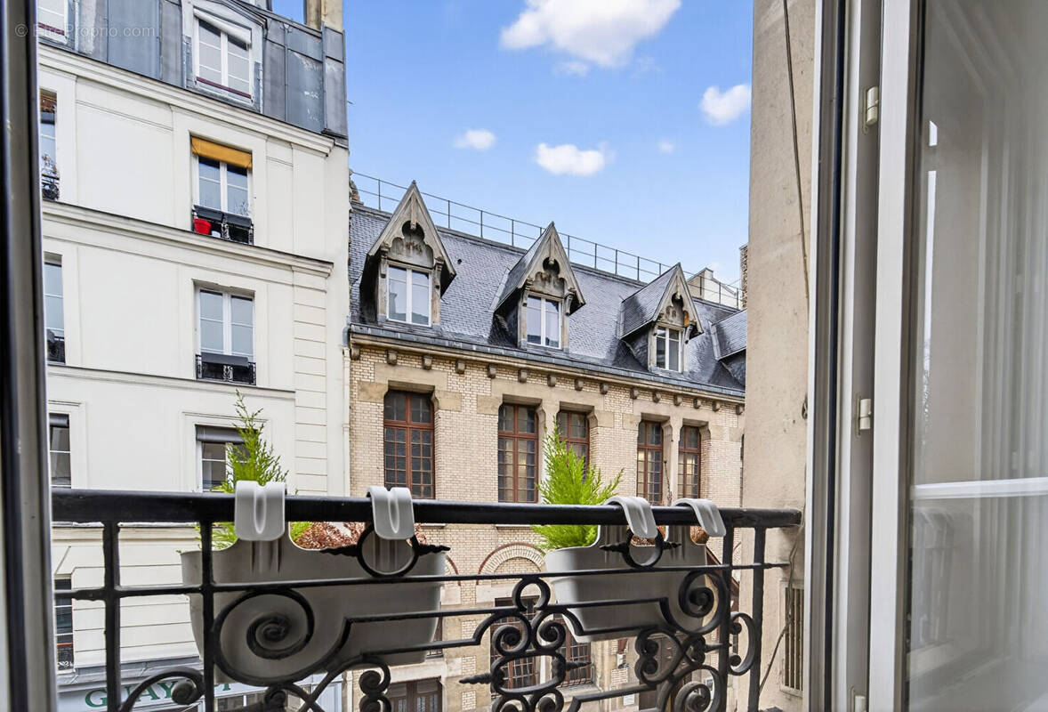 Appartement à PARIS-12E