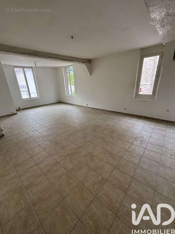 Photo 2 - Appartement à JOIGNY