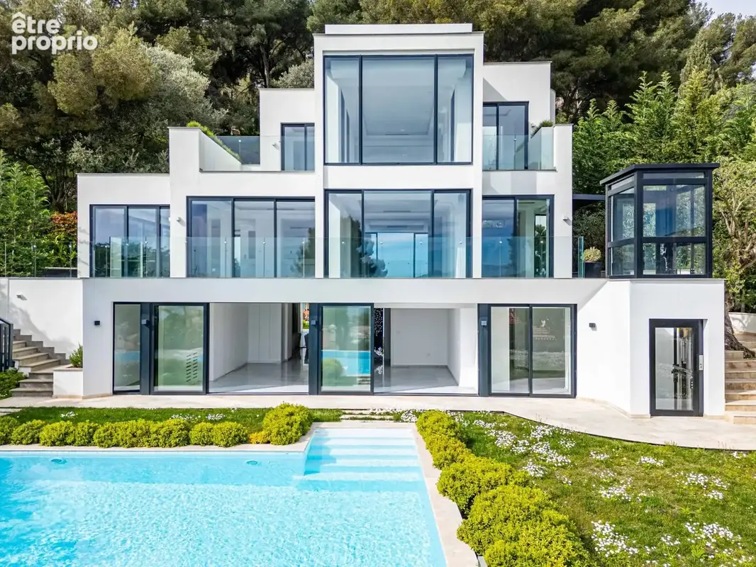 Photo Maison à Roquebrune-Cap-Martin au prix de 4 950 000€