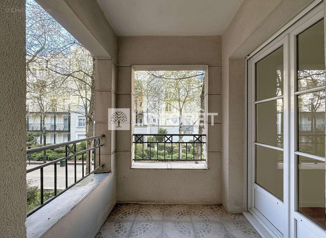 Appartement à LE PLESSIS-ROBINSON
