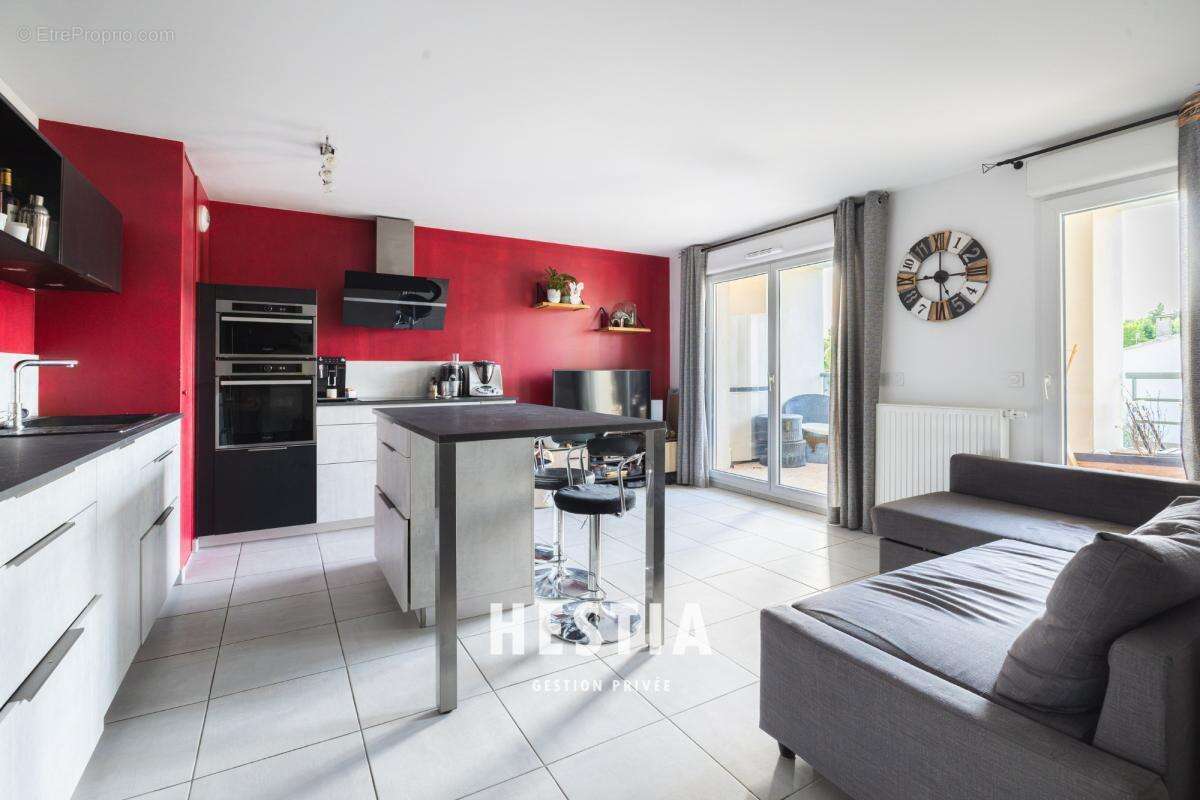 Appartement à MARSEILLE-13E
