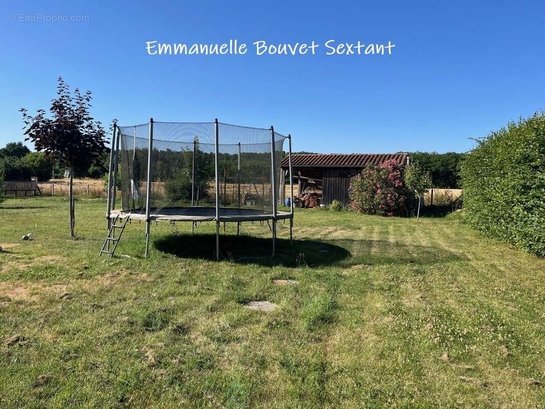 Maison contemporaine de plain-pied, 4 chambres, 2 sde, 2 wc, double-garage, 2000 m² de terrain - photo 18