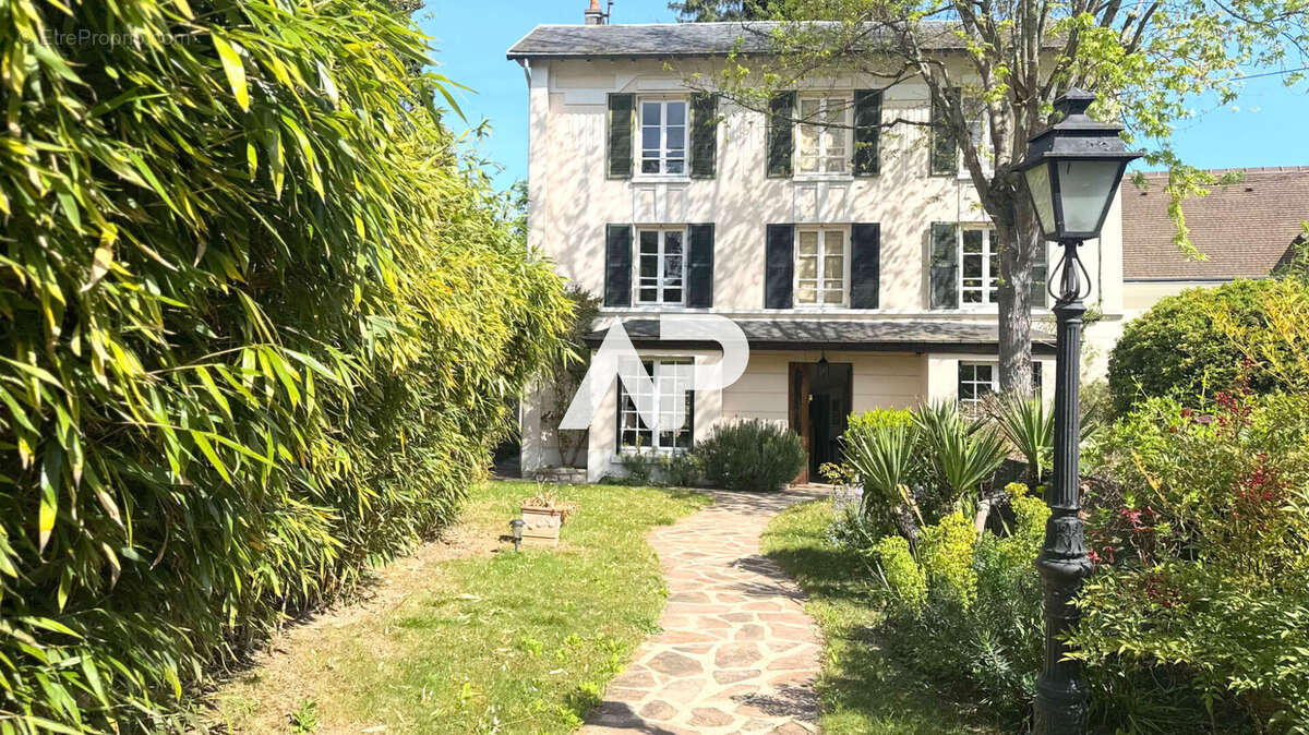Maison Montmorency 8 pièces 197 m² - photo 16