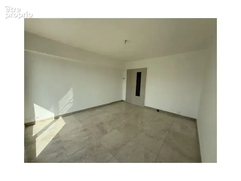 Appartement 2 pièces 52 m² à vendre à Sens (89100) - photo 2