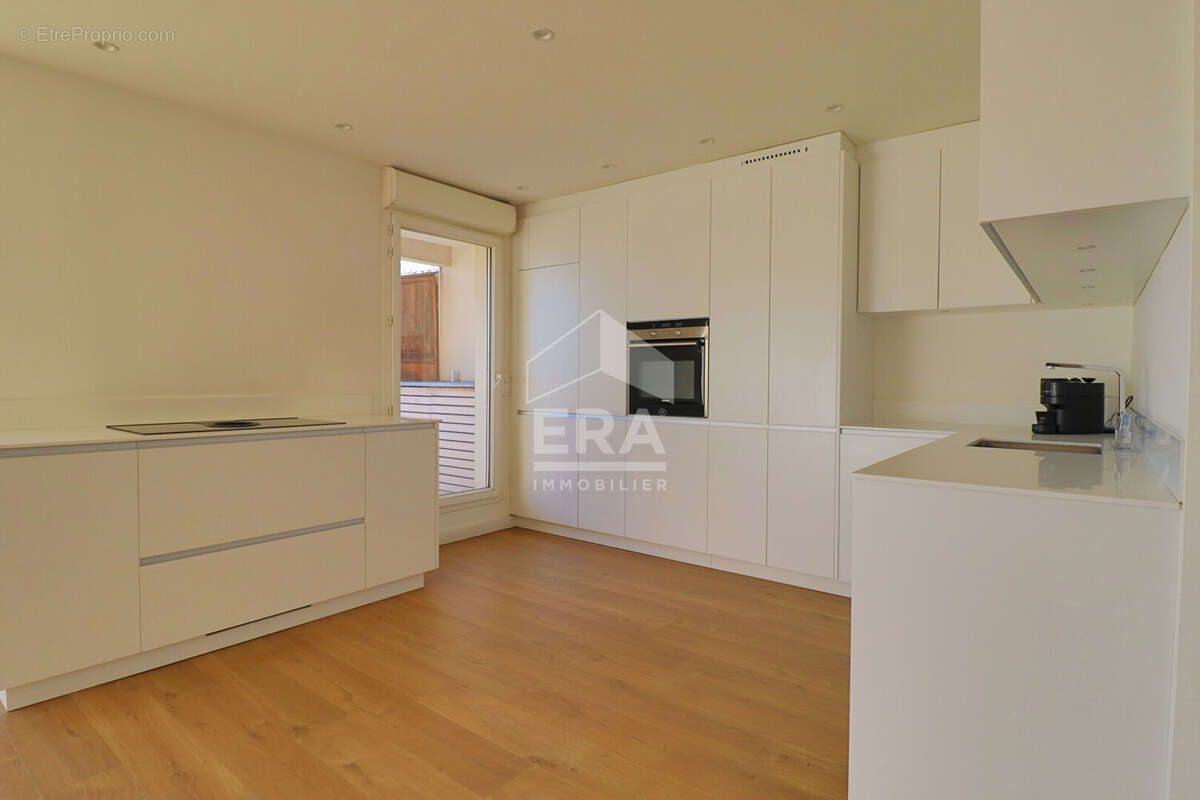 Appartement à MARSEILLE-10E