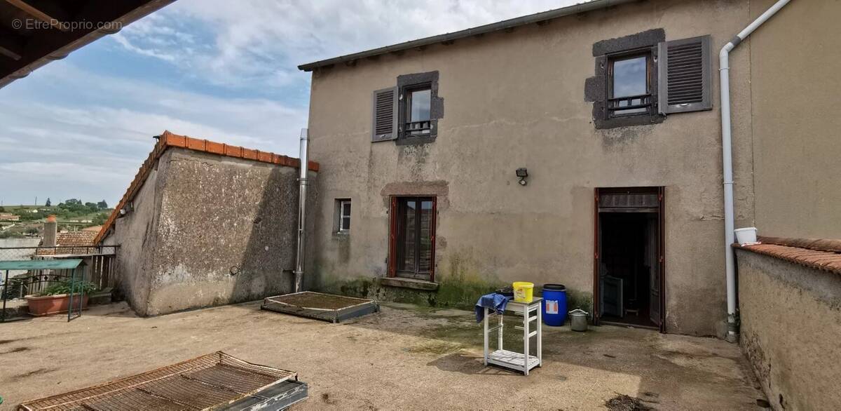 Maison à SAINT-MARTIN-D&#039;ESTREAUX