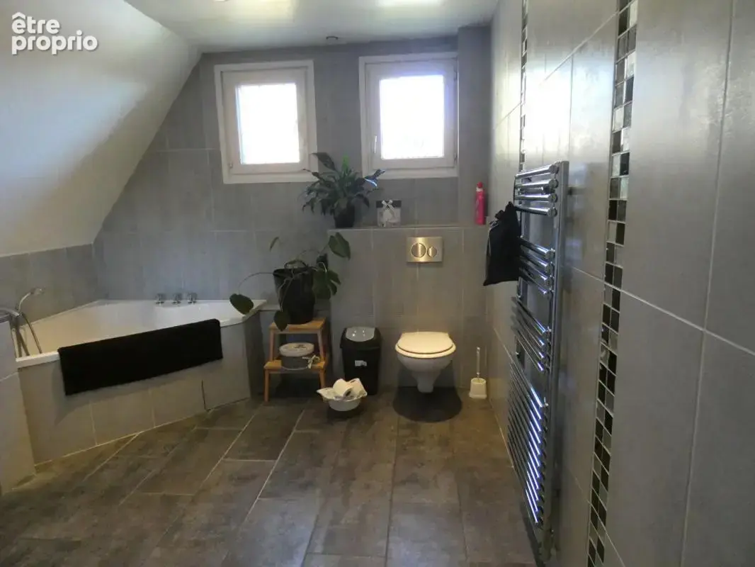 Ancienne maison d'architect  (177m²) + sous sol total - photo 13