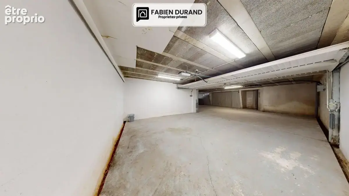 Double garage fermé ? 24 m² ? mandelieu-la-napoule ? résidence les 3 rivières - photo 6