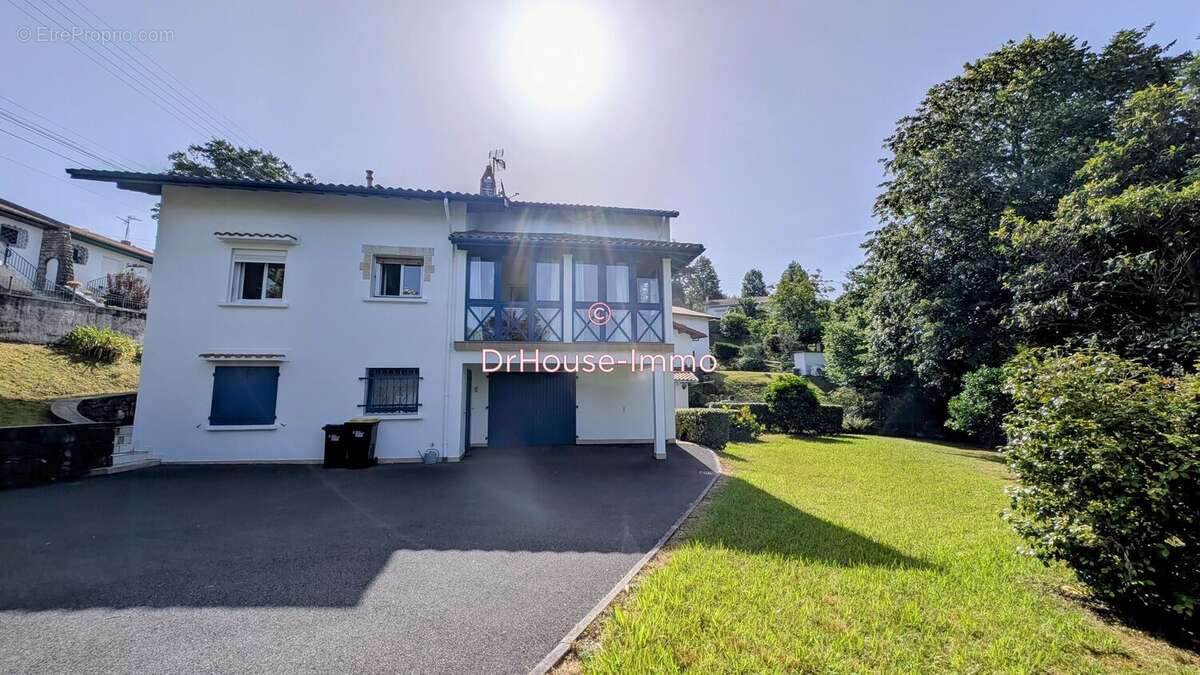Maison à URRUGNE