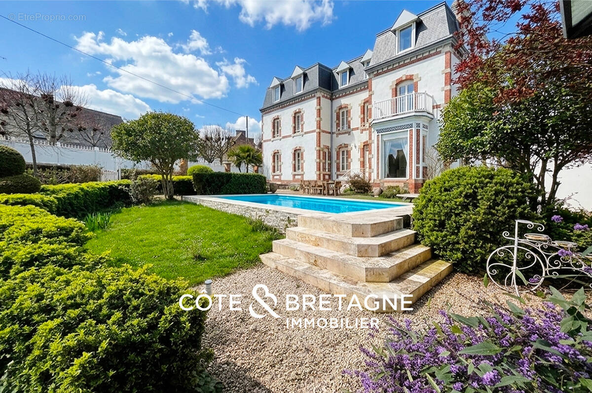 Maison à ETABLES-SUR-MER