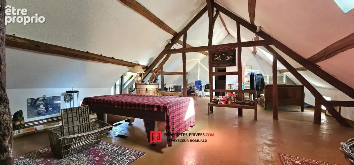 Magnifique longère de 315 M² avec piscine couverte, tennis et étang sur 1,4 hectare - photo 9