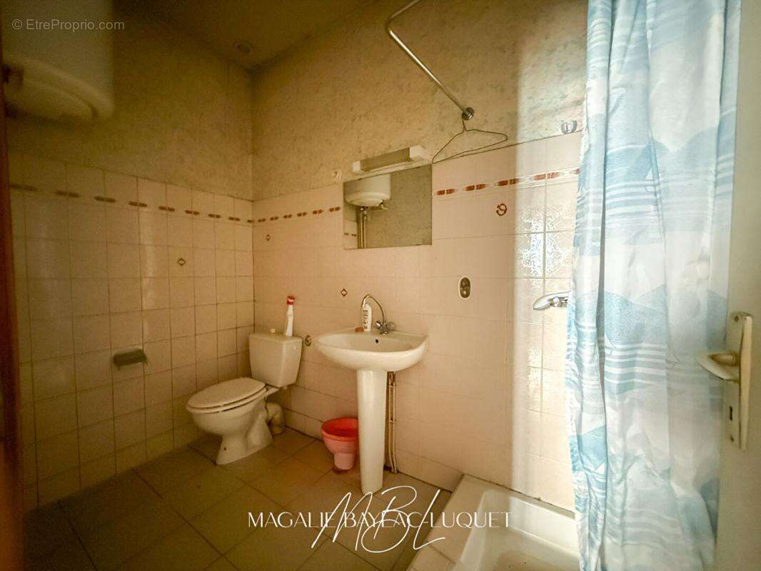 Immeuble à rénover  spécial investisseurs  fort potentiel - photo 7