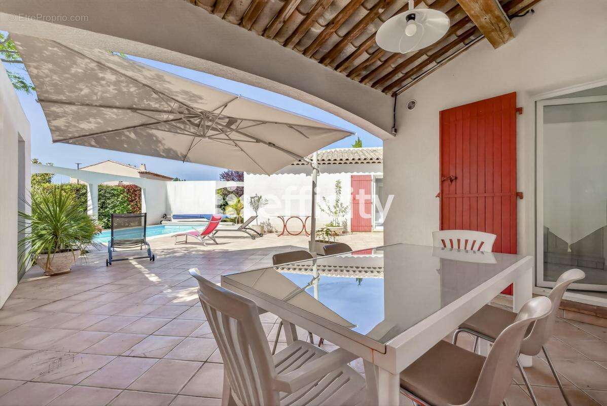 Maison 173 m² à Aix-En-Provence  - photo 7