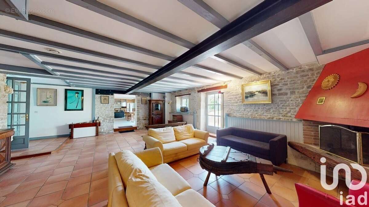 Photo 2 - Maison à SAINTE-SOULLE