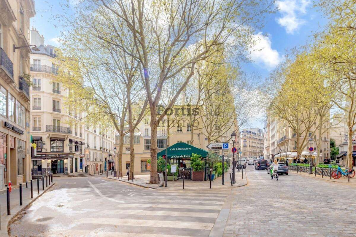 Appartement à PARIS-6E