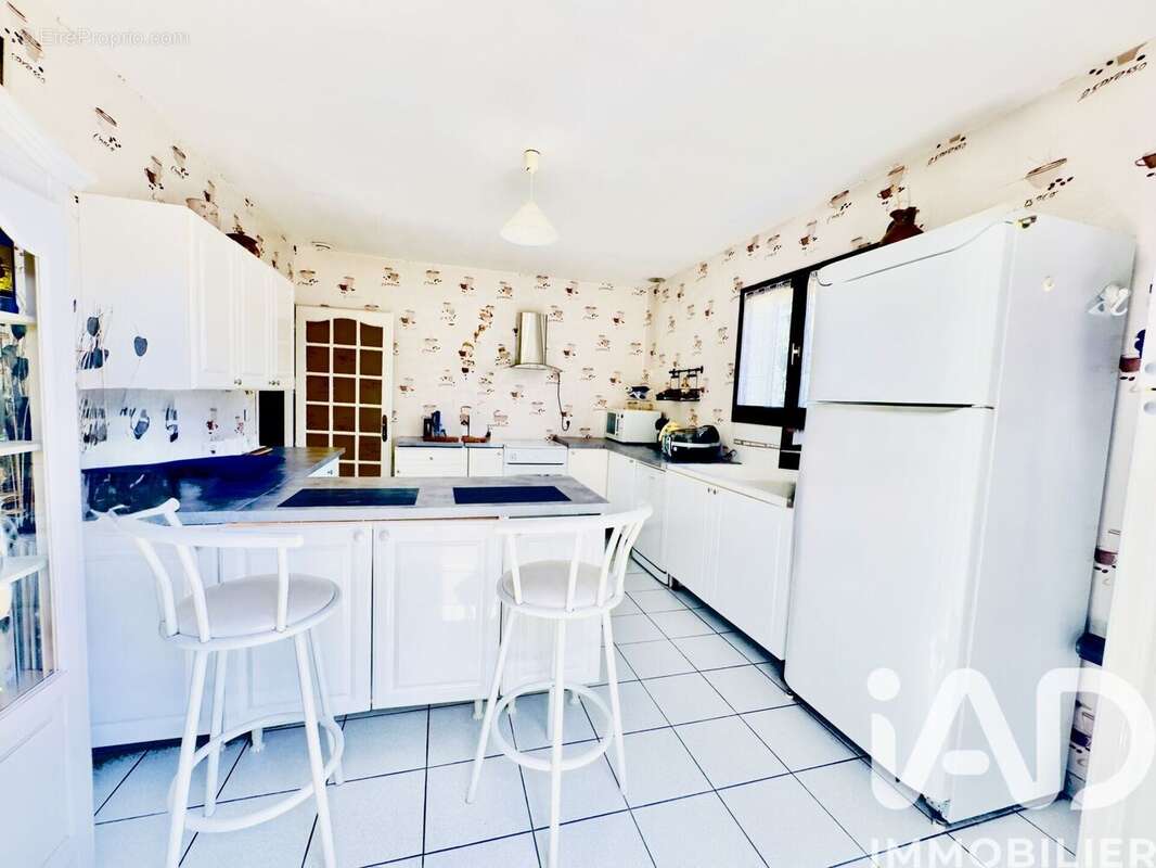 Maison 115 m² à Saint-Andre-De-Seignanx  - photo 8