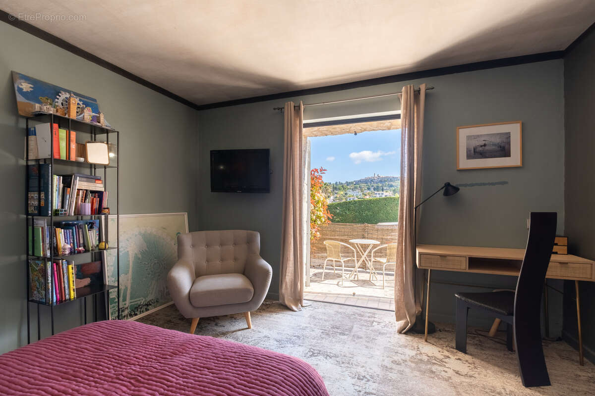 Maison à LA COLLE-SUR-LOUP