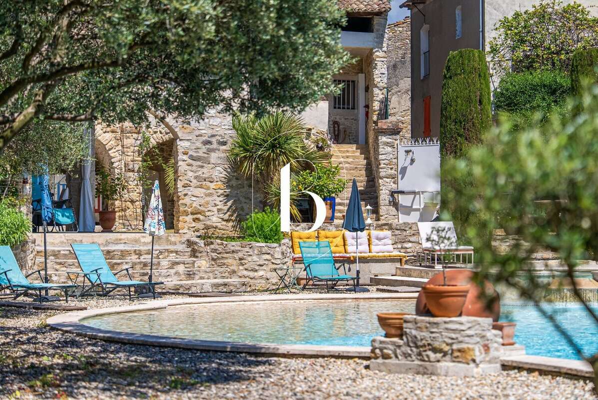 Maison à UZES
