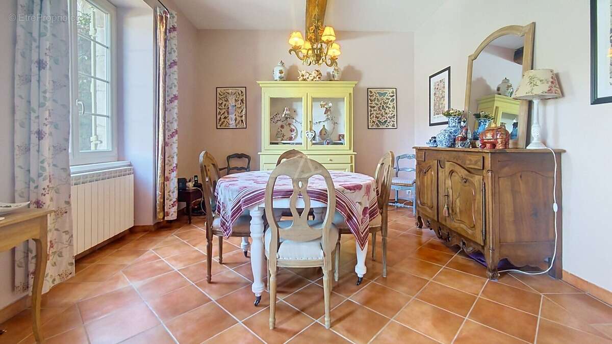 Ancien presbytère de caractère entièrement rénové de 198 m² habitables avec jardin à Labastide-d'Armagnac** - photo 16