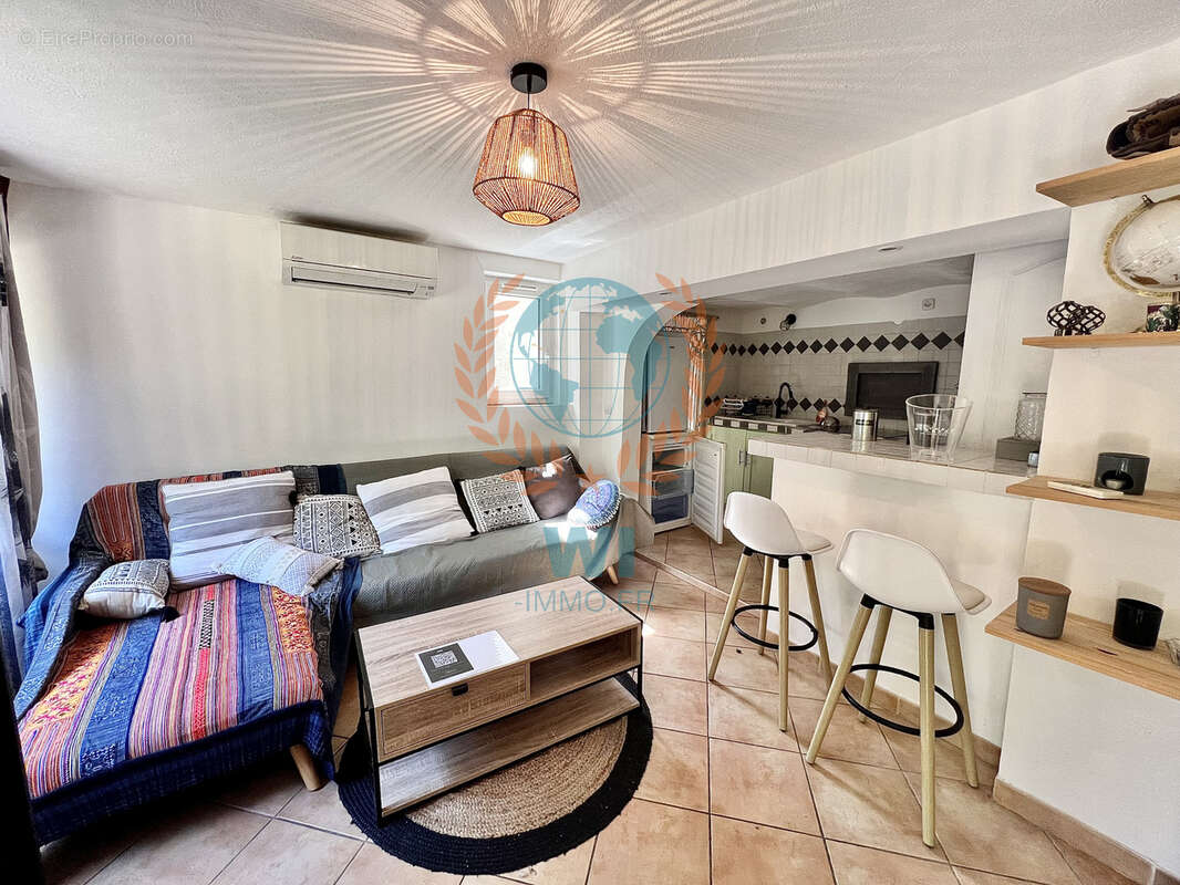 Maison à TRANS-EN-PROVENCE